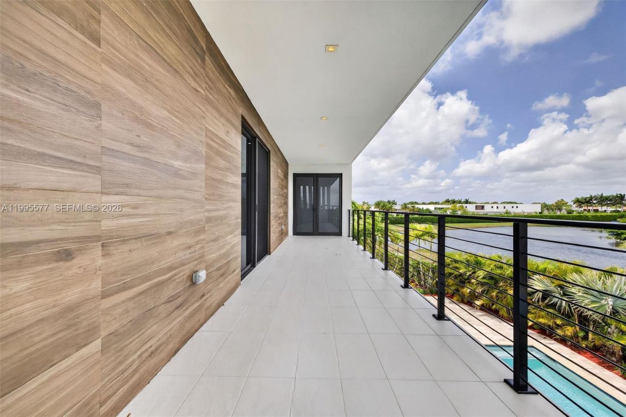 16709 Botaniko Drive North , Weston, FL 33326 Photo