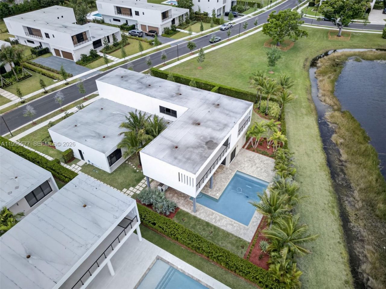 16709 Botaniko Drive North , Weston, FL 33326 Photo