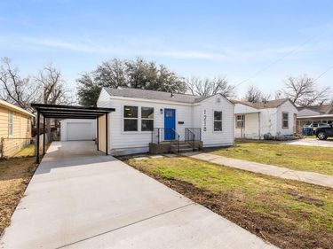 1218 Tarpley Avenue, Dallas, TX 75211