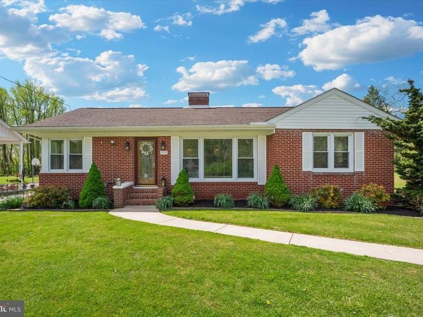 7117 Blue Mountain Road, Thurmont, MD 21788 Main Photo