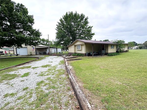 418614 Woodside Drive, Eufaula, OK 74432