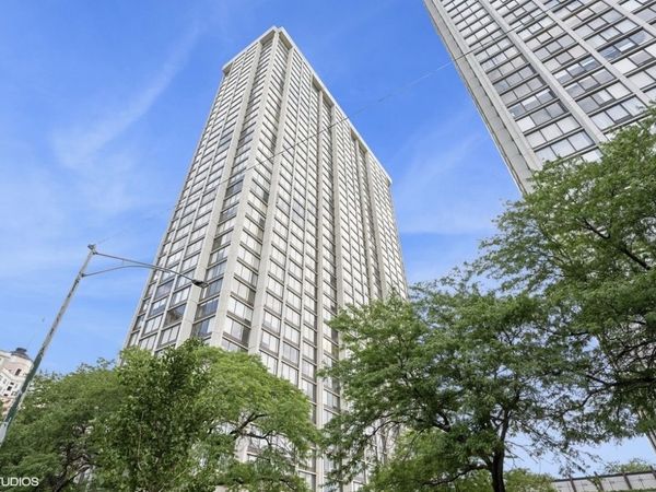 5455 N Sheridan Road, Unit 2904, Chicago, IL 60640