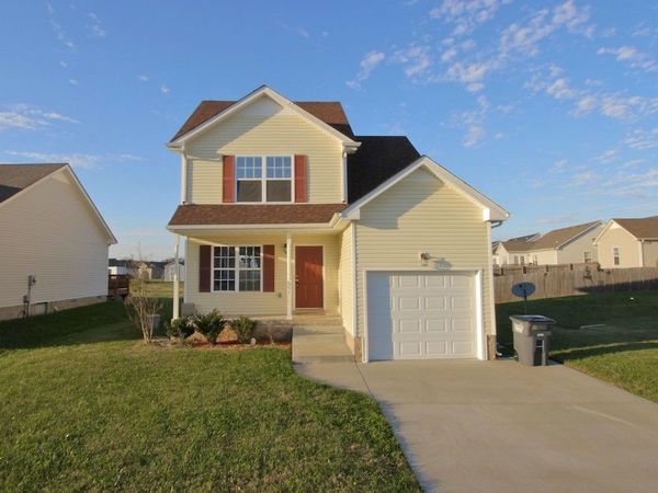 551 Fox Trot Drive, Clarksville, TN 37042