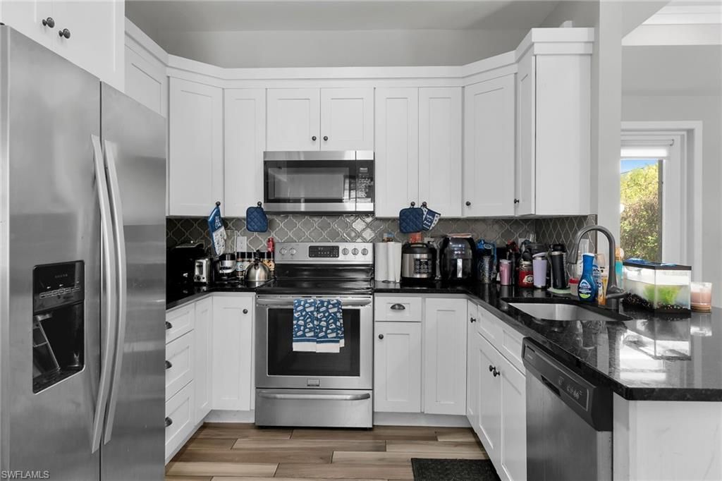 1386 Rosemary Ln, Naples, FL 34103 Photo