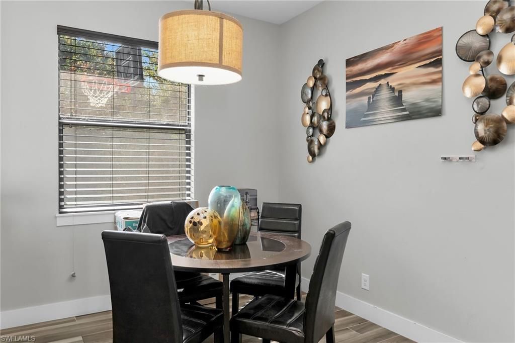1386 Rosemary Ln, Naples, FL 34103 Photo