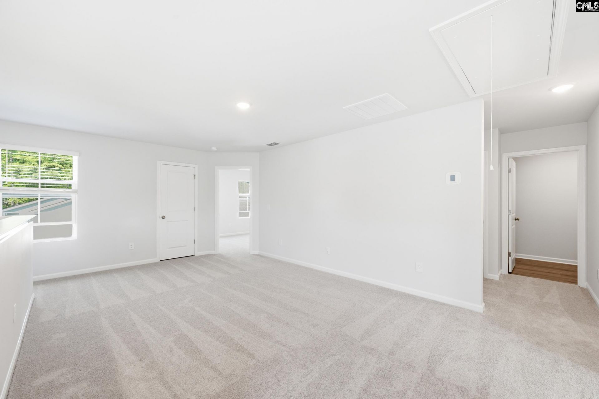 438 Edith Court Photo 16
