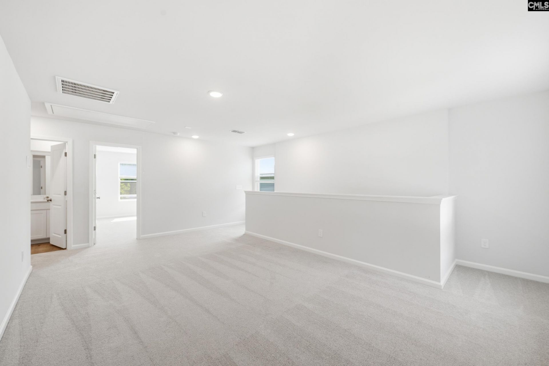 438 Edith Court Photo 18