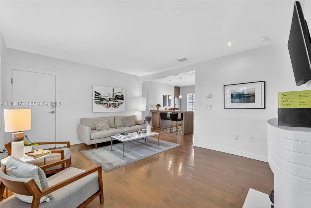 1205 Meridian Ave, Unit 3, Miami Beach, FL 33139 Photo