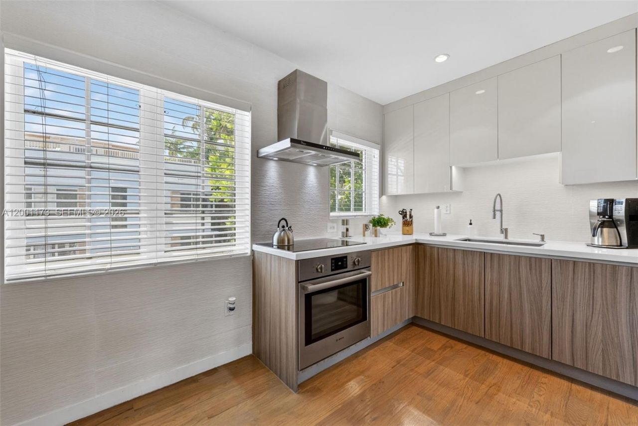 1205 Meridian Ave, Unit 3, Miami Beach, FL 33139 Photo