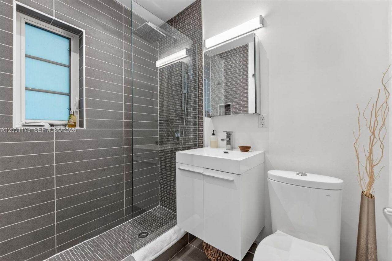 1205 Meridian Ave, Unit 3, Miami Beach, FL 33139 Photo