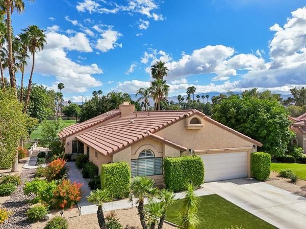 39985 Sweetwater Drive, Palm Desert, CA 92211
