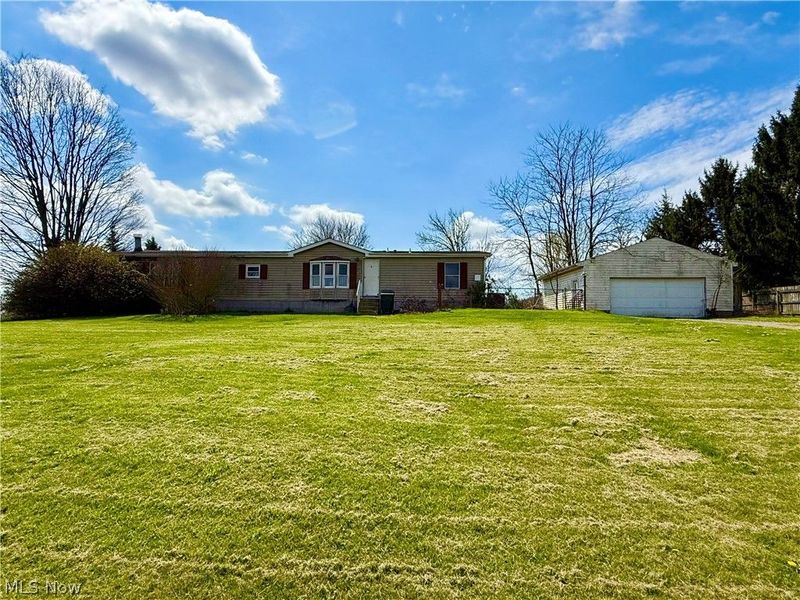 39 Township Road 677, Steubenville, OH 43952 Photo 2