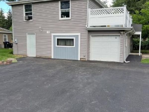 2604 Fair Oak Lane , McHenry, IL 60051