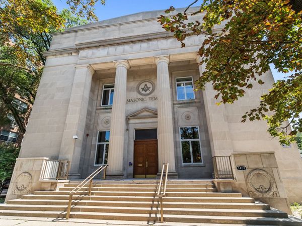 1453 Maple Avenue , Unit 211, Evanston, IL 60201