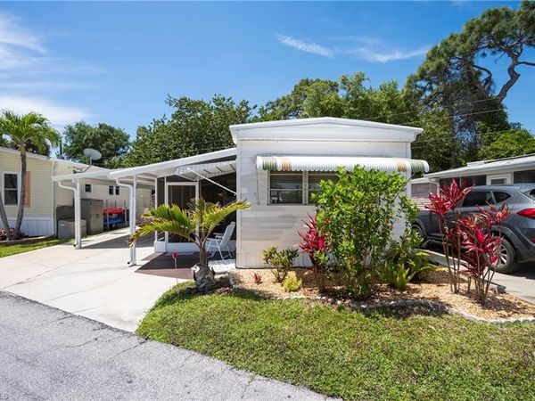 20660 River DR , ESTERO, FL 33928