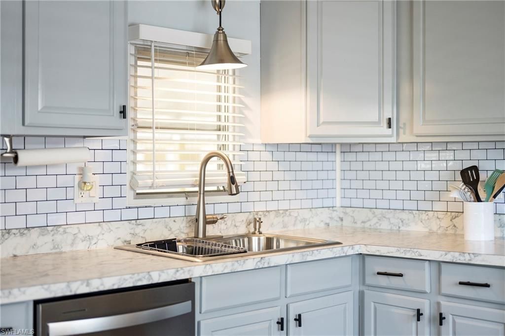 20660 River Dr, Estero, FL 33928 Photo