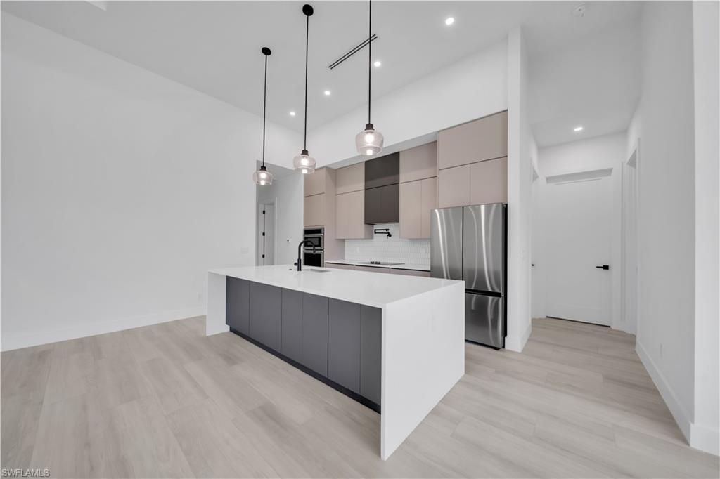 1003 Embers Pkwy W, Cape Coral, FL 33993 Photo