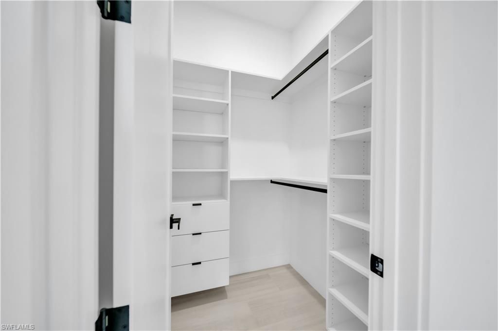 1003 Embers Pkwy W, Cape Coral, FL 33993 Photo