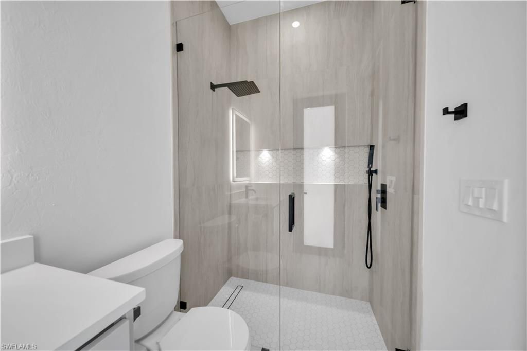 1003 Embers Pkwy W, Cape Coral, FL 33993 Photo