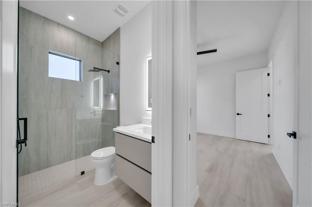 1003 Embers Pkwy W, Cape Coral, FL 33993 Photo