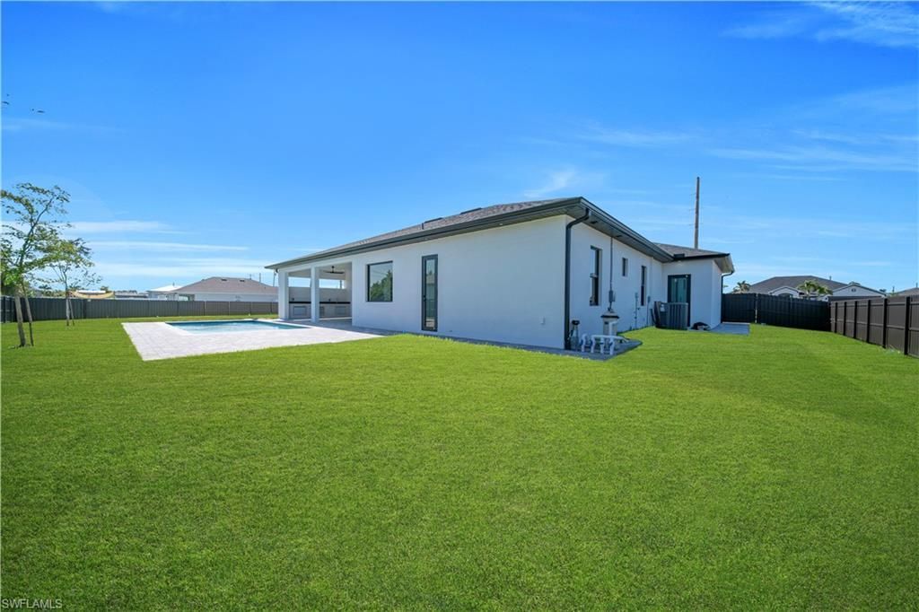 1003 Embers Pkwy W, Cape Coral, FL 33993 Photo