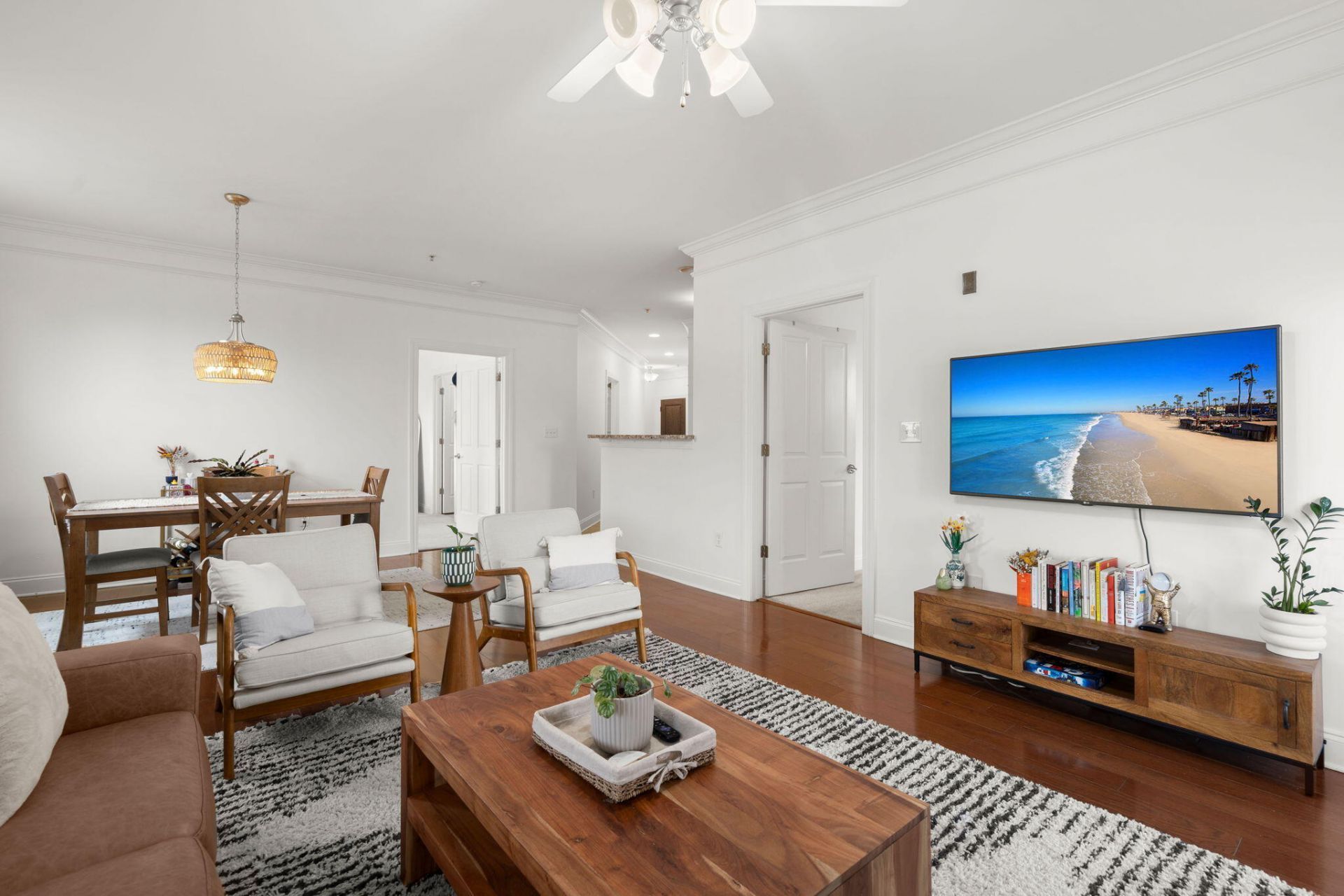 2244 Ashley Crossing Drive Photo 11