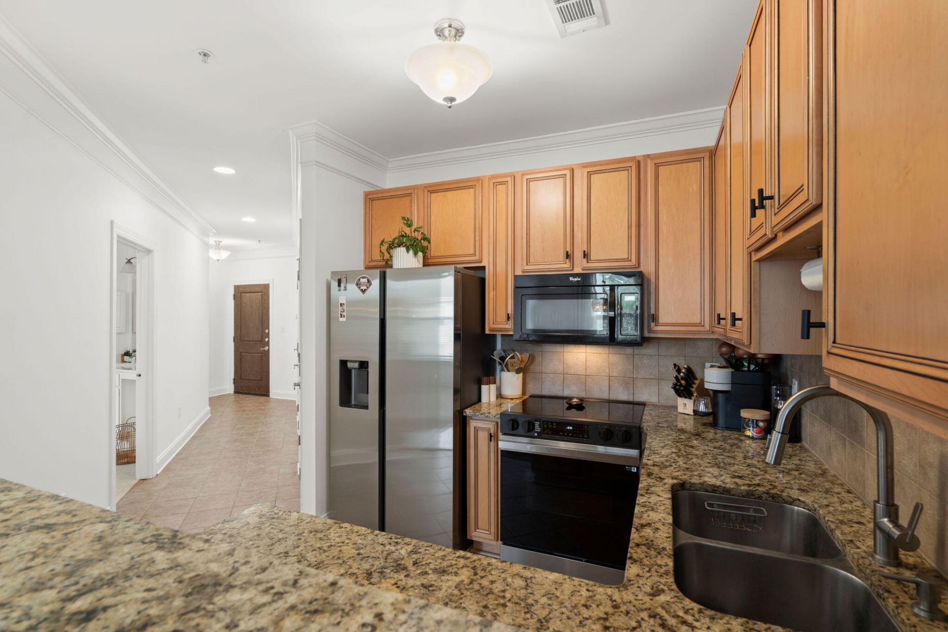 2244 Ashley Crossing Drive Photo 18