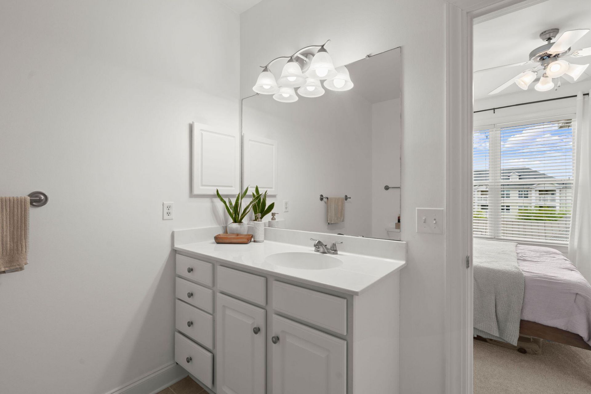 2244 Ashley Crossing Drive Photo 24