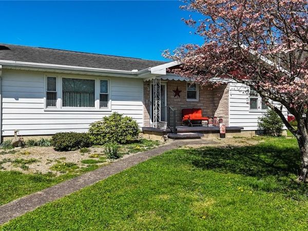 35 Poinciana Street, Newport, OH 45768