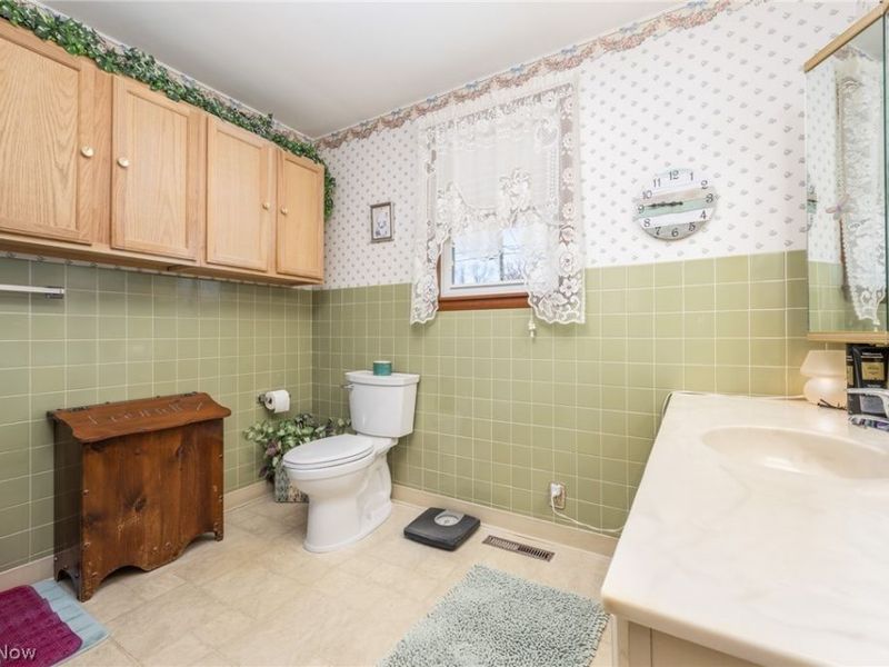 35 Poinciana Street, Newport, OH 45768 Photo 12