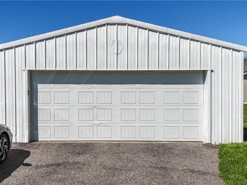 35 Poinciana Street, Newport, OH 45768 Photo 23