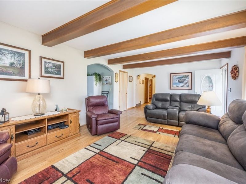 35 Poinciana Street, Newport, OH 45768 Photo 3