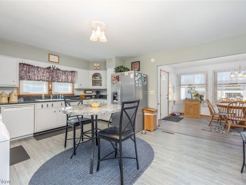 35 Poinciana Street, Newport, OH 45768 Photo 6