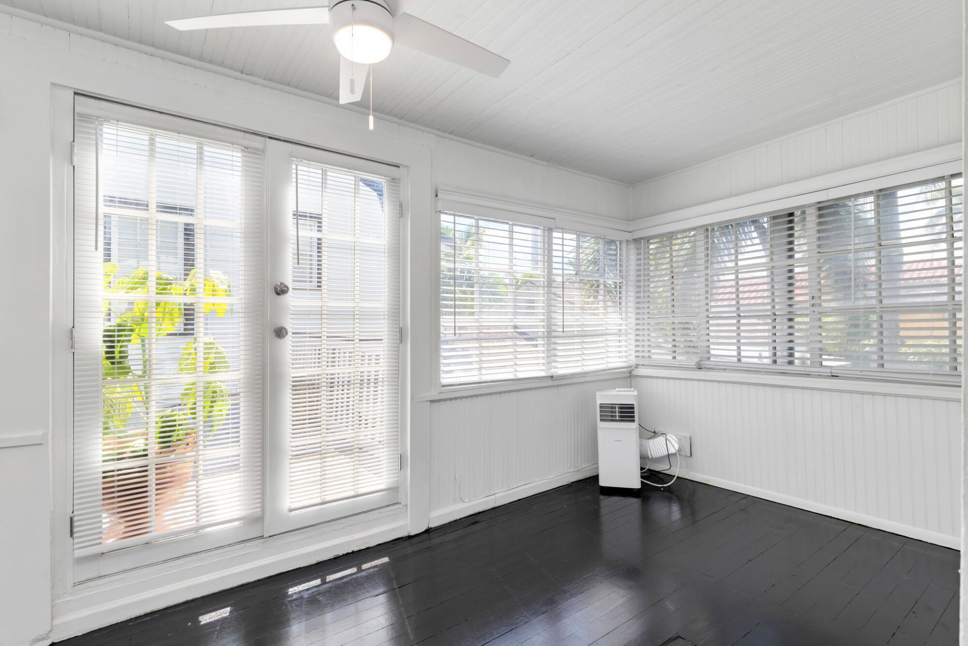 204 Conniston Road, Unit Upstairs A, West Palm Beach, FL 33405 Photo