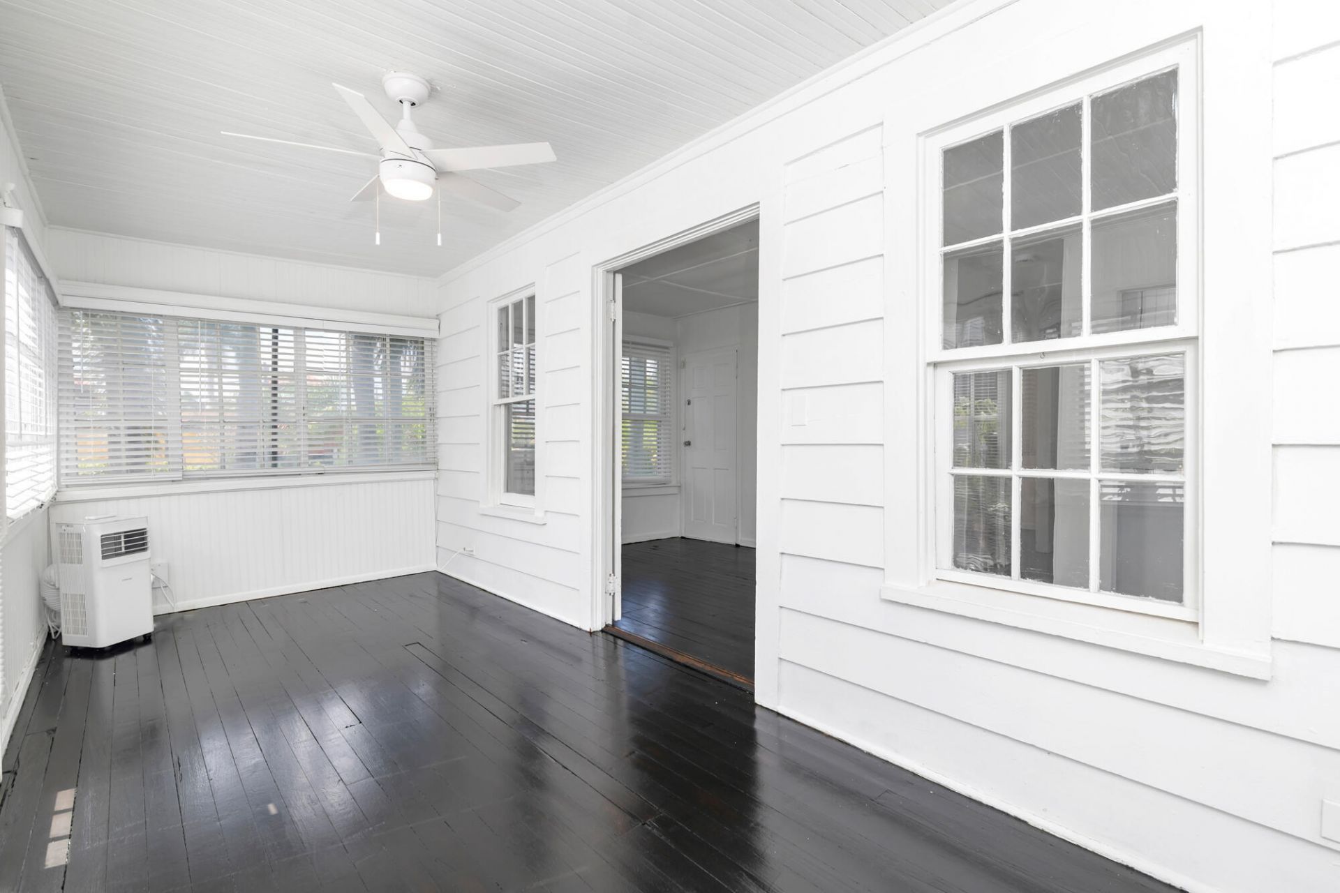 204 Conniston Road, Unit Upstairs A, West Palm Beach, FL 33405 Photo