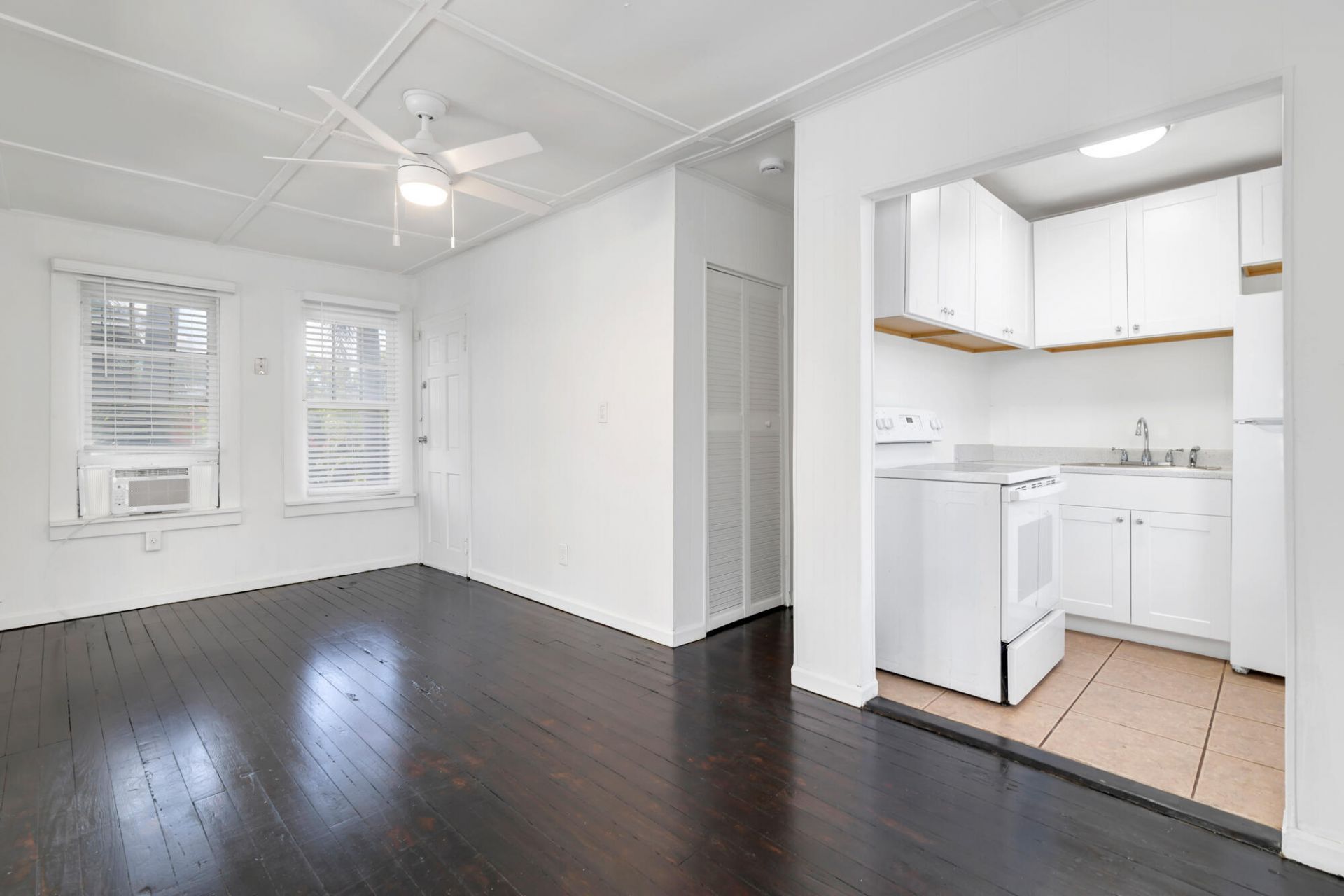 204 Conniston Road, Unit Upstairs A, West Palm Beach, FL 33405 Photo