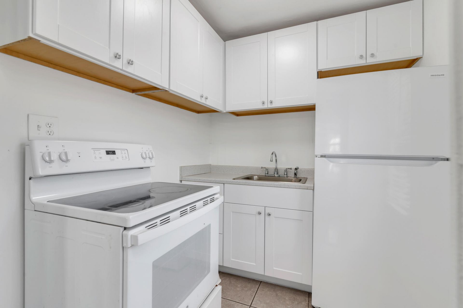 204 Conniston Road, Unit Upstairs A, West Palm Beach, FL 33405 Photo
