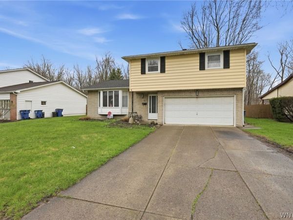 23 Burgundy, Buffalo, NY 14228
