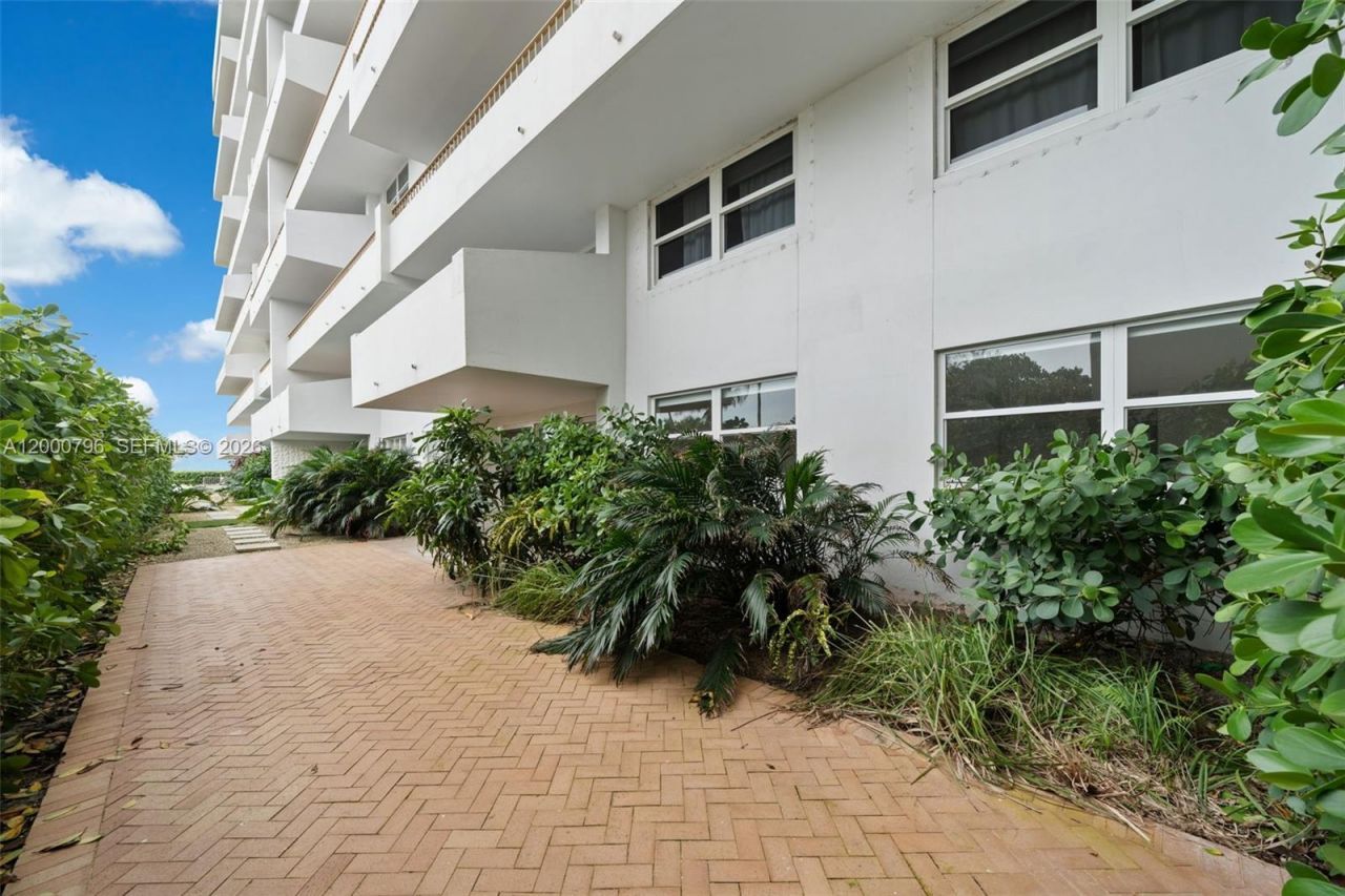 177 Ocean Lane Dr, Unit 106, Key Biscayne, FL 33149 Photo