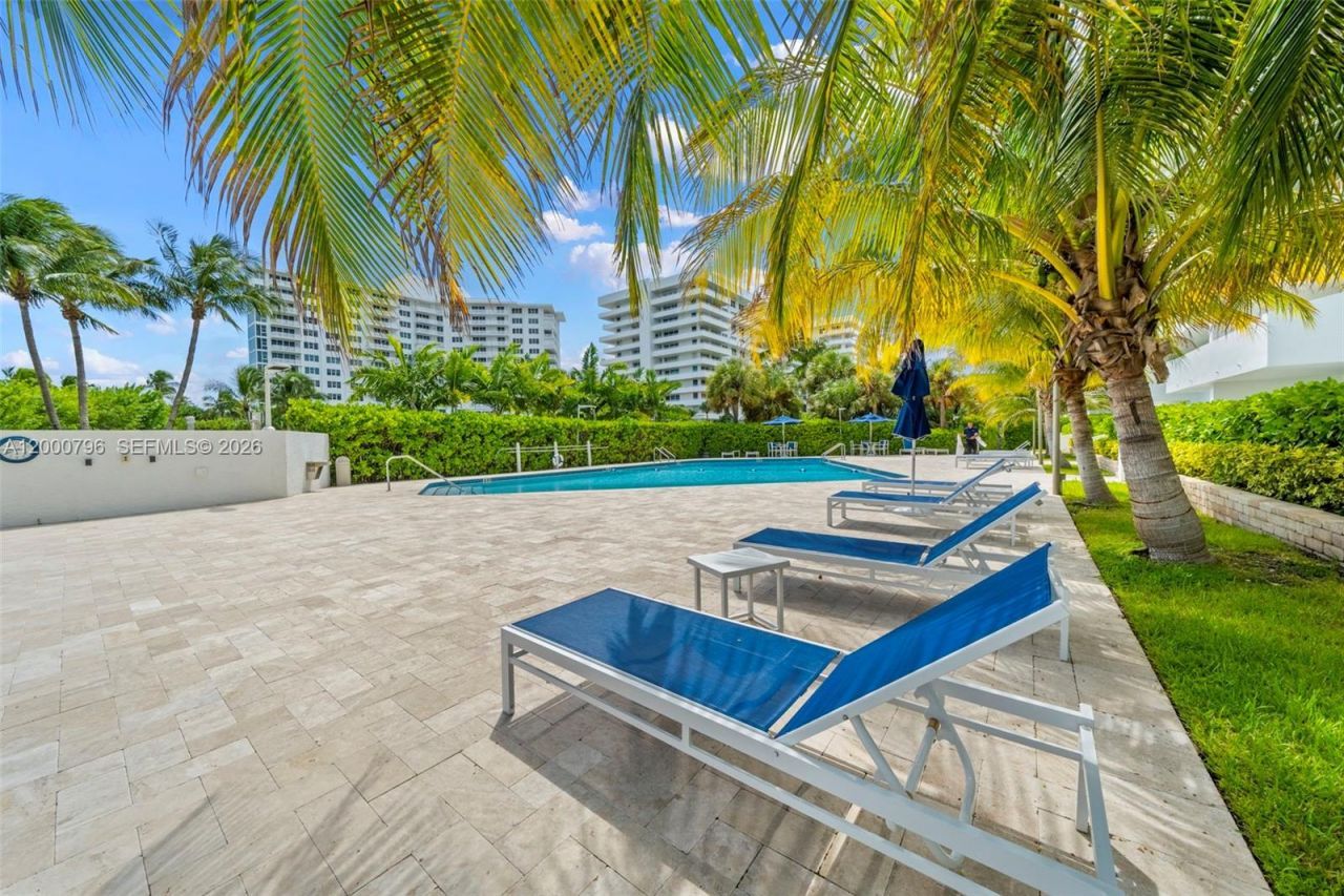 177 Ocean Lane Dr, Unit 106, Key Biscayne, FL 33149 Photo