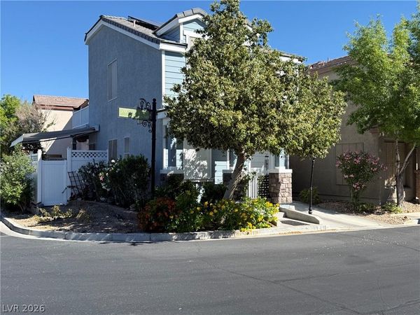 1748 Spanish Sky Avenue, Las Vegas, NV 89183