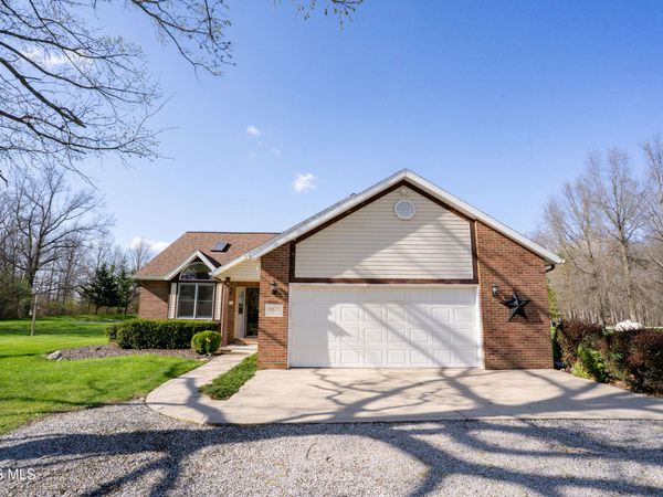 19879 Switzer Road, Defiance, OH 43512