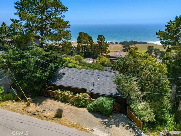 1799 Saint Thomas Avenue, Cambria, CA 93428