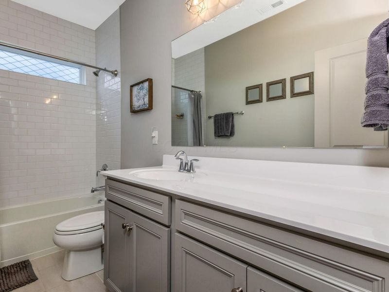 5601 Jessica Lane E, Powell, OH 43065 Photo 17