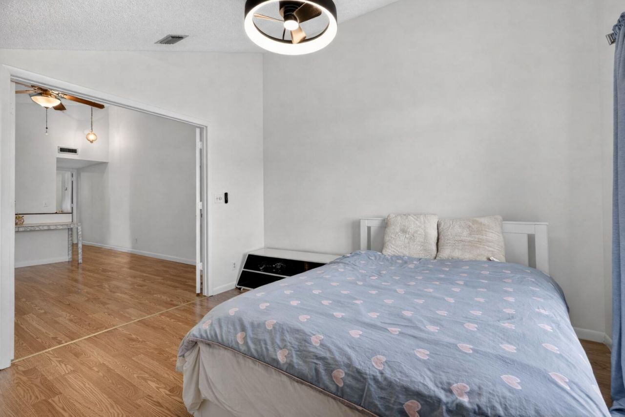 102 Maplecrest Circle, Jupiter, FL 33458 Photo