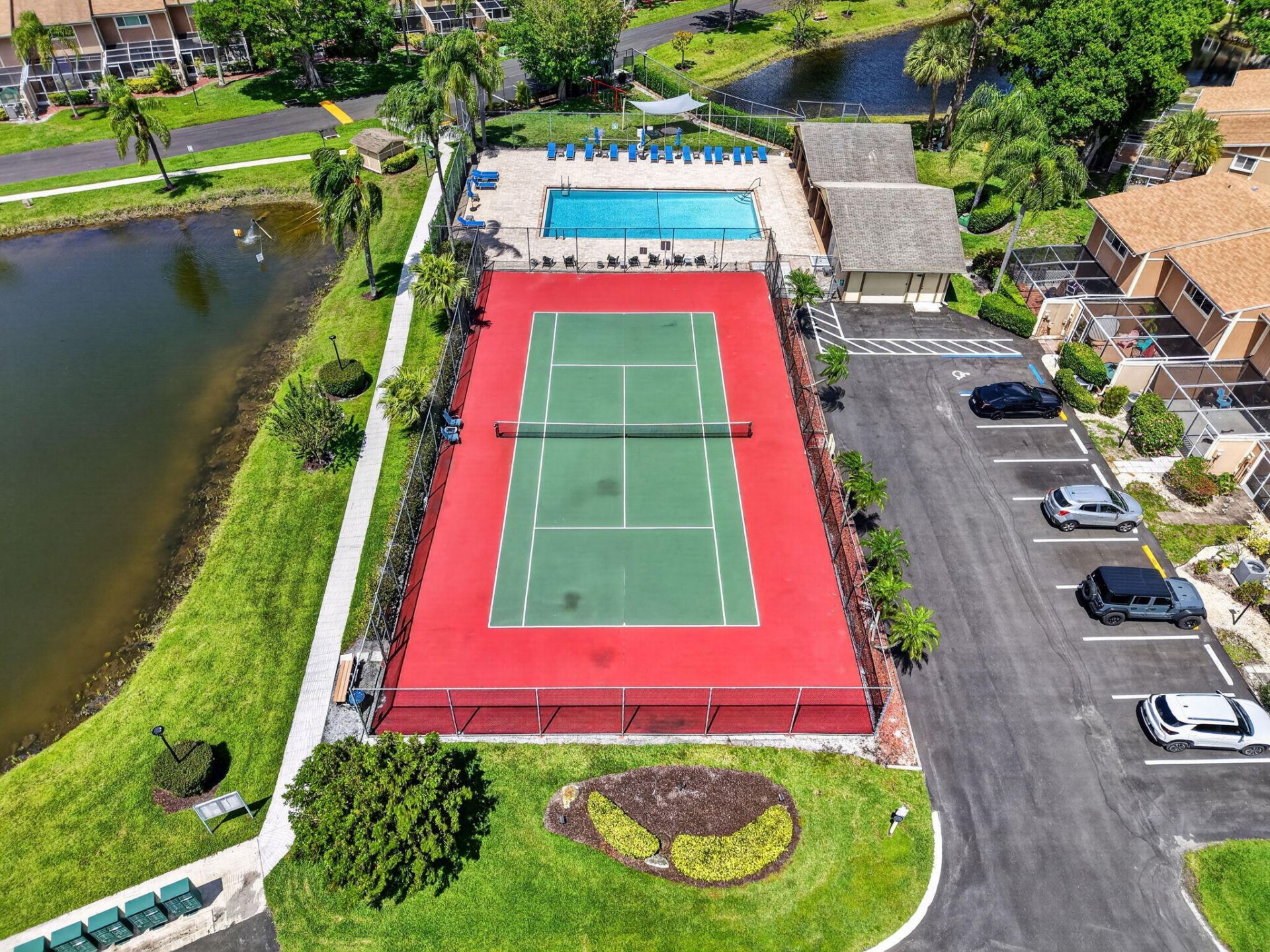 102 Maplecrest Circle, Jupiter, FL 33458 Photo