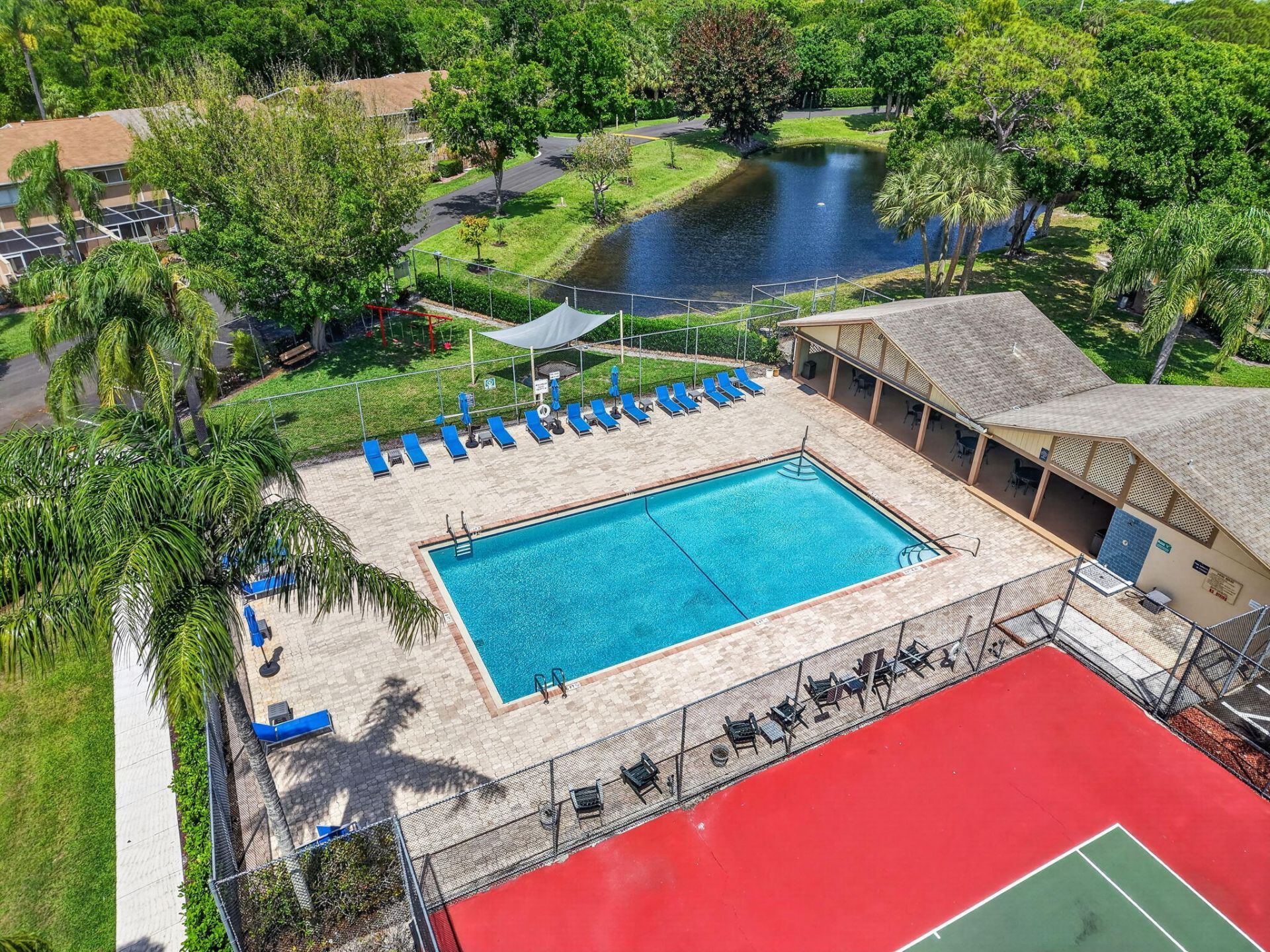 102 Maplecrest Circle, Jupiter, FL 33458 Photo