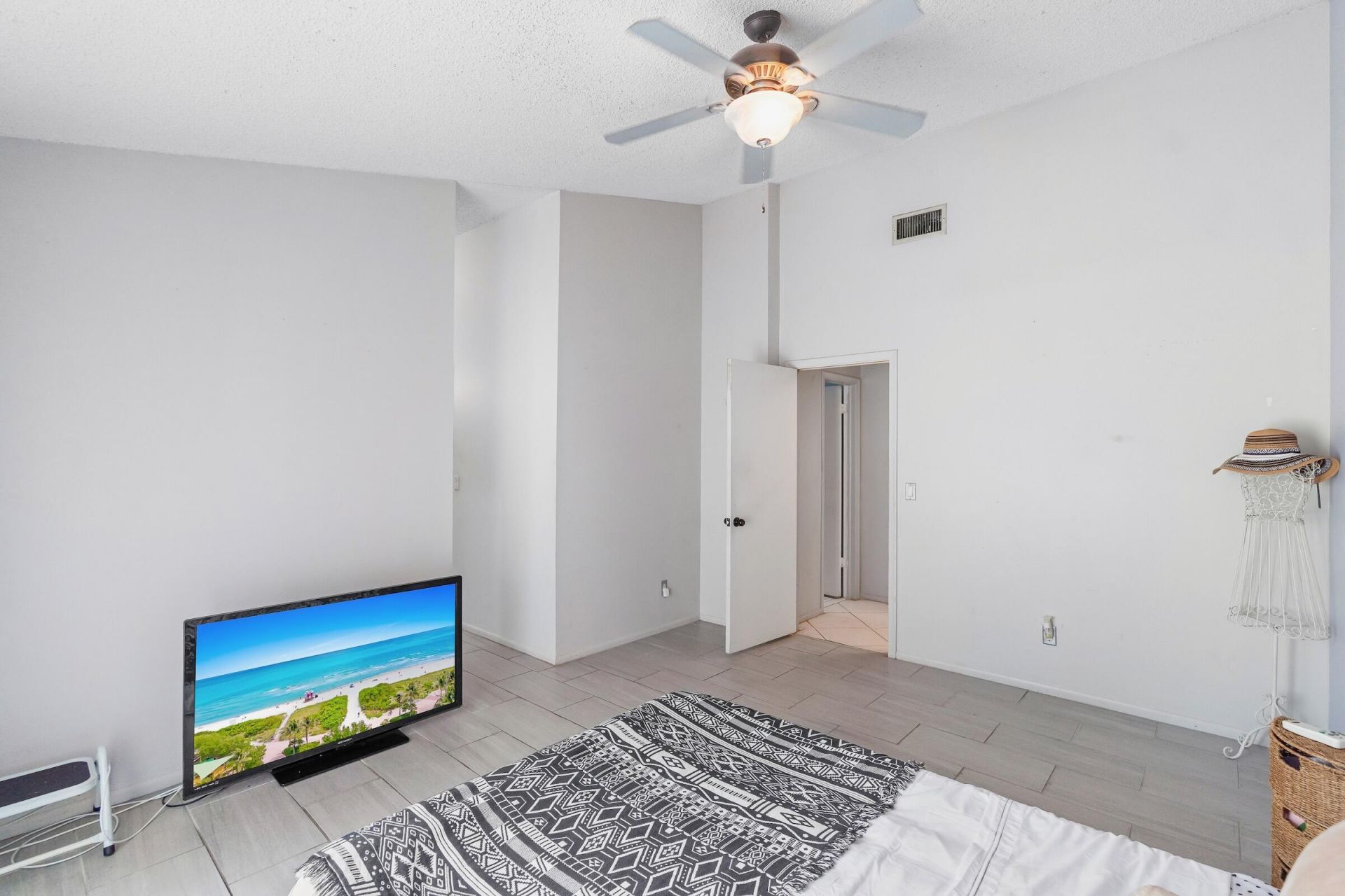 8701 NW 47th Court, Lauderhill, FL 33351 Photo