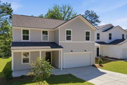 446 Edith Court photo 4