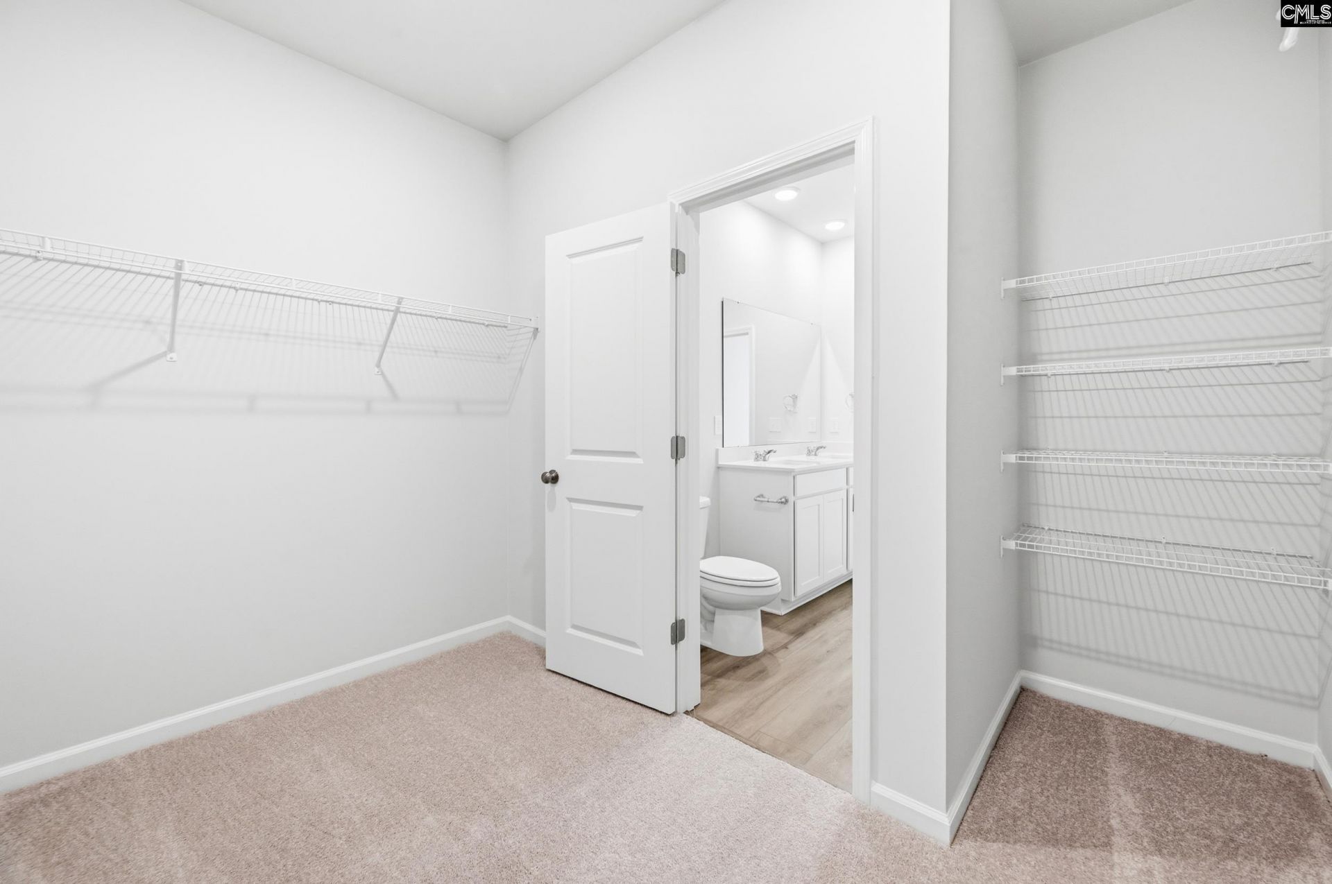 446 Edith Court Photo 21